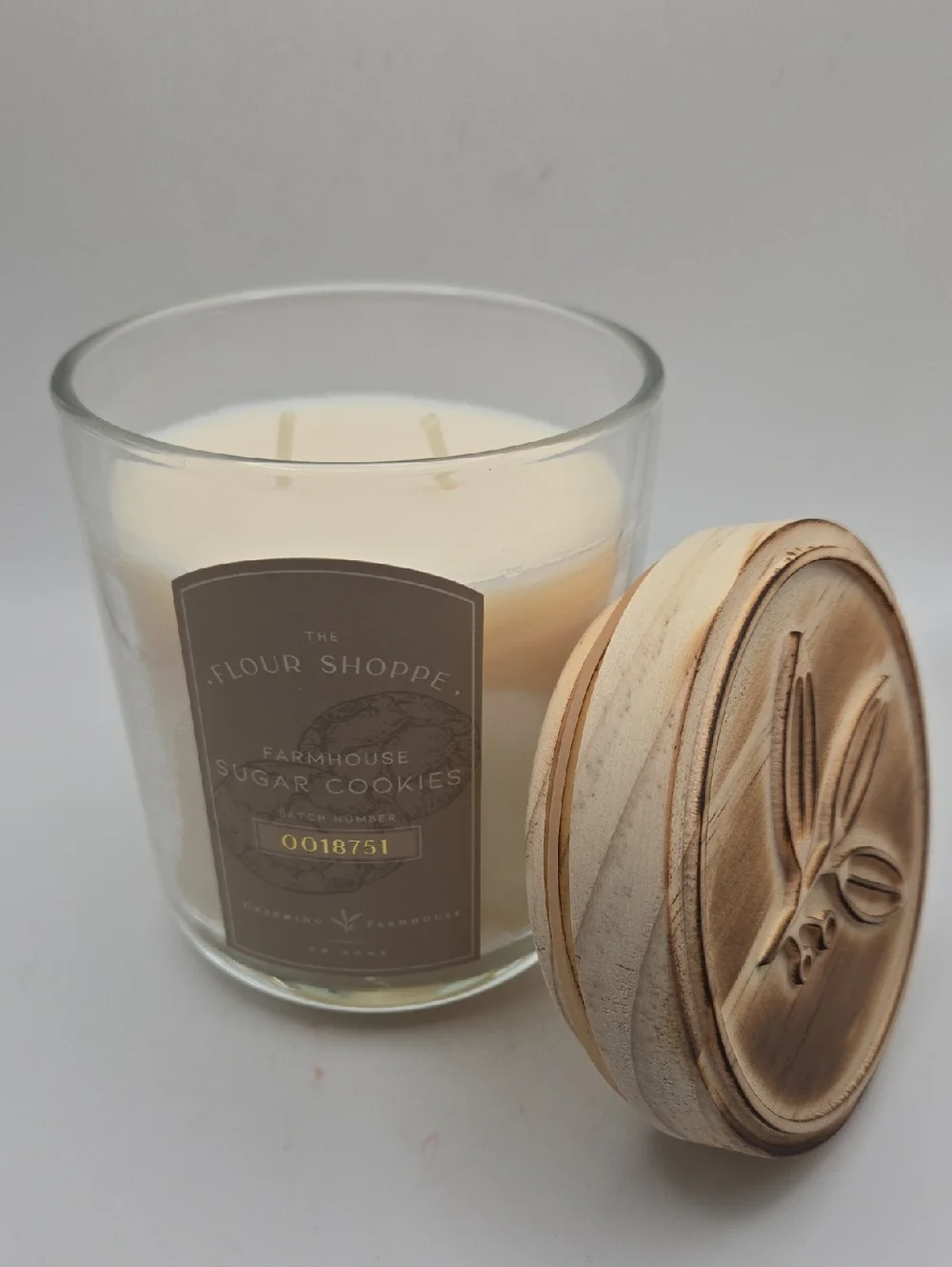 CLEARANCE DW Home Flour Shoppe Farmhouse Sugar Cookies Candle